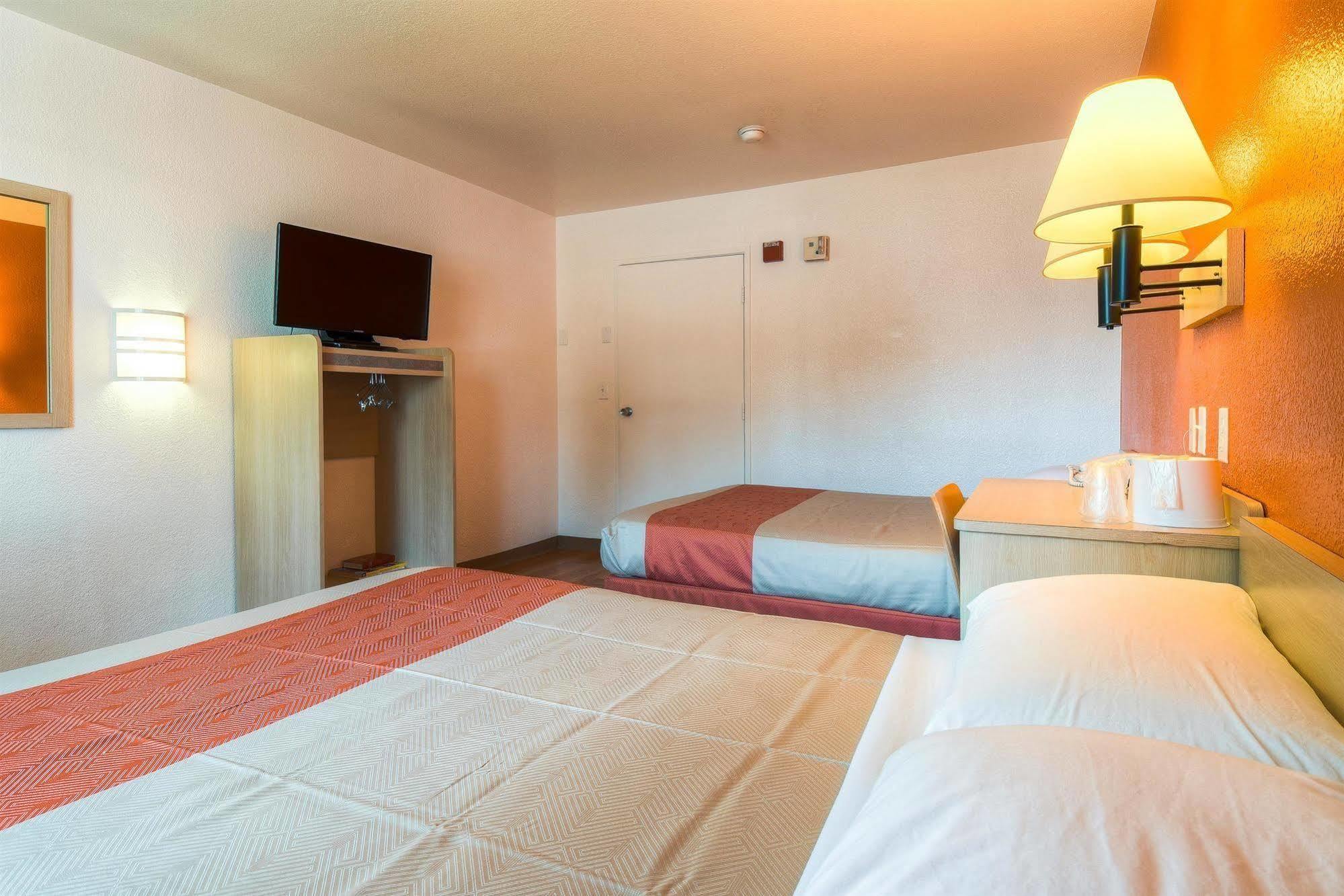 Motel 6-El Cajon, Ca - San Diego Dış mekan fotoğraf